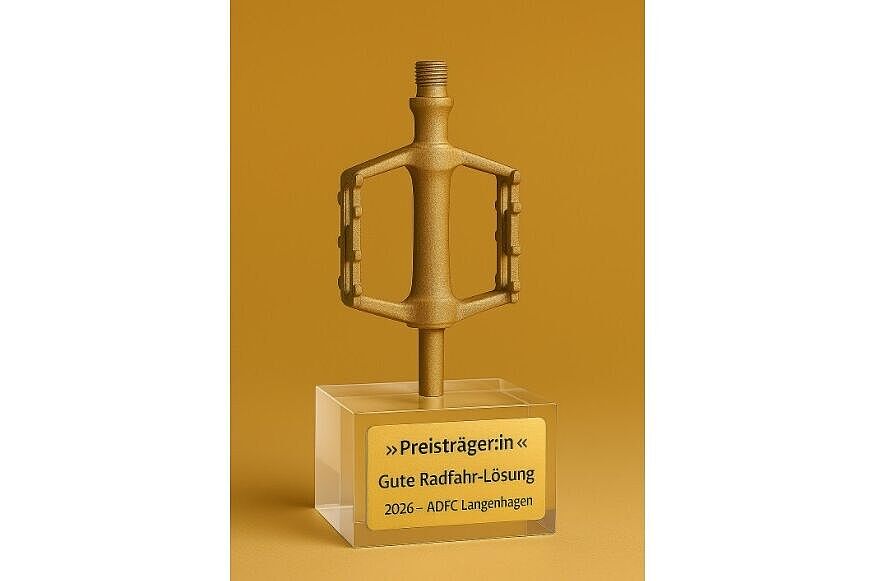 Goldene Pedal Die Ortsgruppe Langenhagen im ADFC Region Hannover e.V. vergibt das Goldene Pedal für besonders gute Radfahrlösungen / besonders gute Lösungen rund um den Radverkehr und den Radstillstand in der Stadt Langenhagen