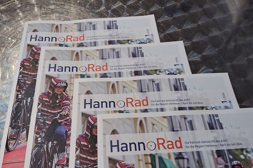 Tipp: Umstellen auf pdf! Die HannoRad kriegst Du auf Papier UND als pdf Tipp: Umstellen auf pdf! Die HannoRad kriegst Du auf Papier UND als pdf - ADFC Region Hannover e.V.