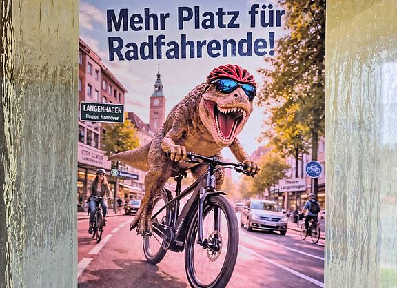 DAFUR steht der ＡＤＦＣ Langenhagen: MEHR Platz fùrs Rad => MEHR Platz für Radfahrende