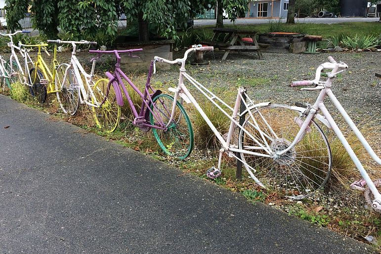 Bunte Reihe Bild 33 - Bunte Reihe - Urheberrecht: Adolf Klumps / ADFC Langenhagen