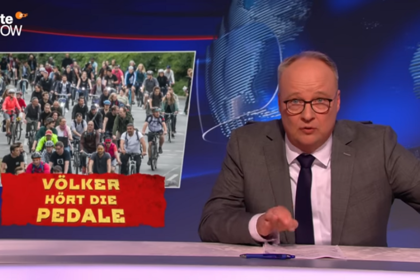 Welke Oliver Welke: Die heute-show zum Thema Fahrrad - Urheberrecht: Screenshot ZDF-Youtube-Video by ADFC Langenhagen